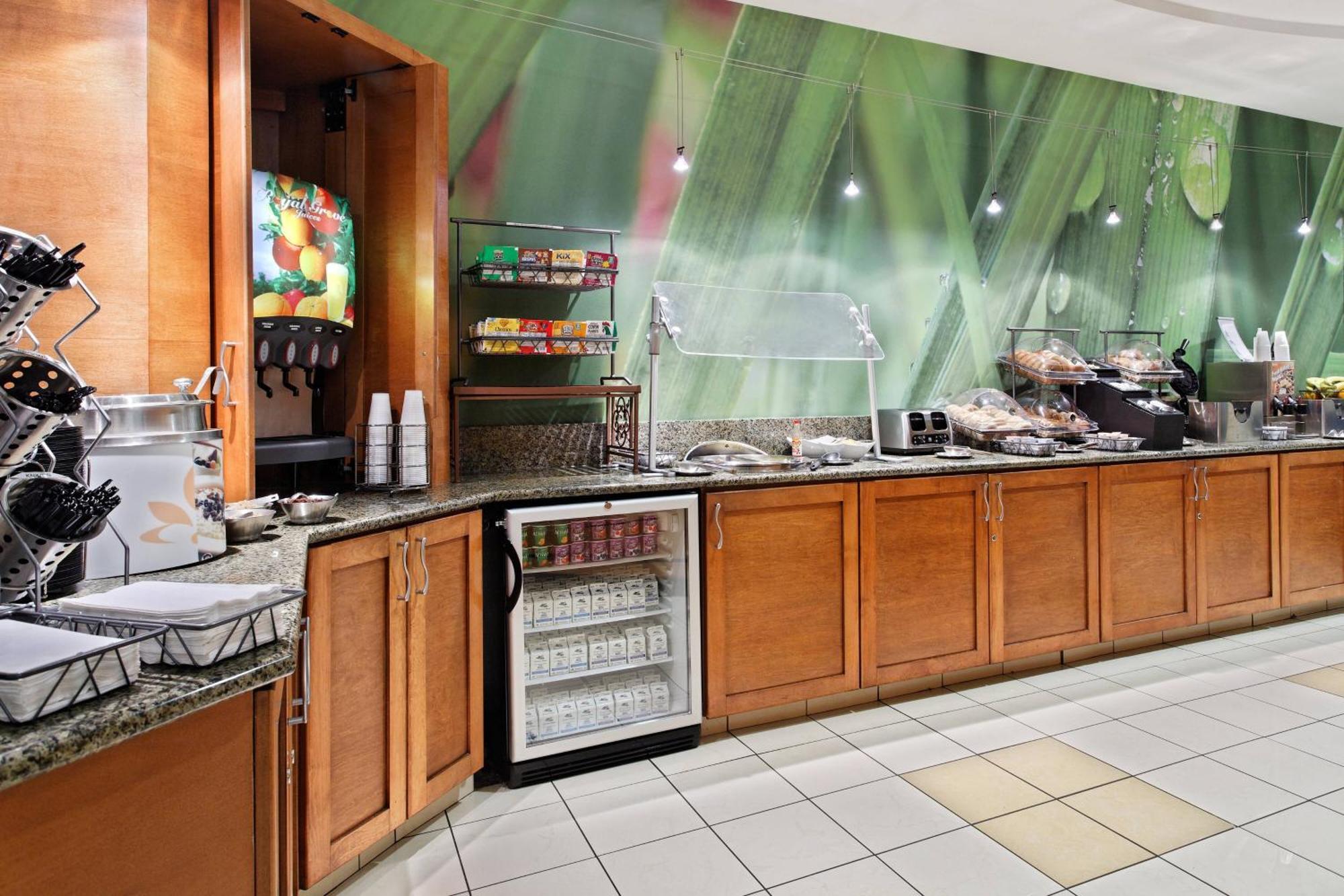 Springhill Suites Knoxville At Turkey Creek Exterior photo