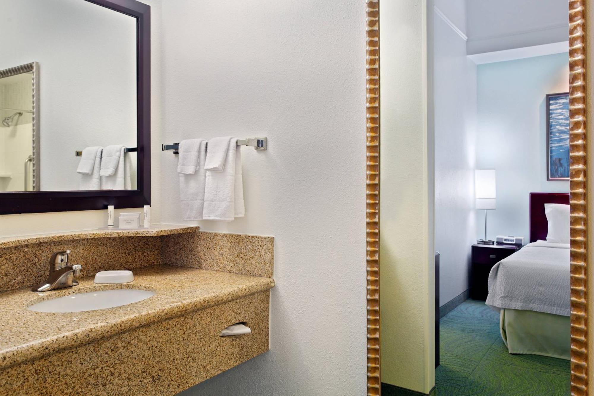 Springhill Suites Knoxville At Turkey Creek Exterior photo