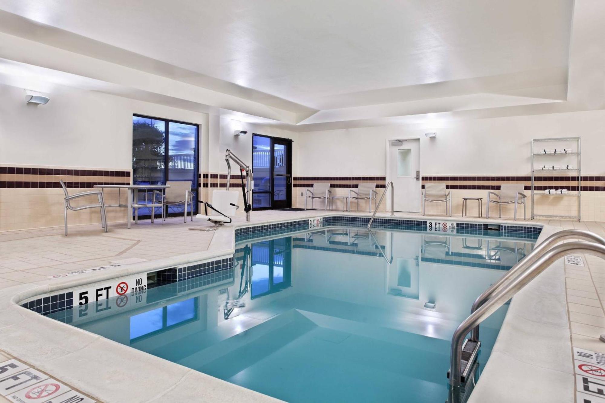 Springhill Suites Knoxville At Turkey Creek Exterior photo